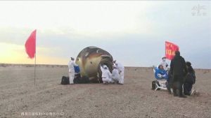 Tres astronautas chinos retornaron de la estación espacial: «Fue un completo éxito»