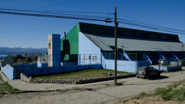 La Escuela 295 tiene problemas edilicios y una causa judicial en trámite. Foto: archivo