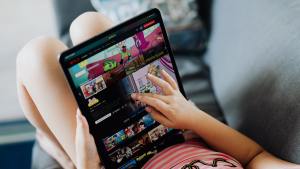 Netflix aumentó hasta un 60% el precio por el streaming: ¿cuánto salen otras plataformas?