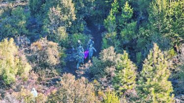 El cuerpo sin vida de Muñoz apareció en un descampado el 10 de agosto de 2016, a casi 1 kilómetro de la comisaría 42 de Bariloche, donde cumplía funciones. Foto: archivo