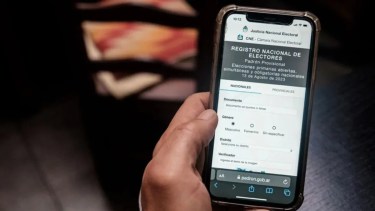 Alertan por una nueva estafa de WhatsApp. 