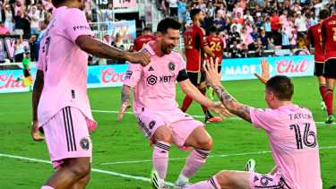 Messi metió los dos primeros goles de Inter Miami contra Atlanta United.
