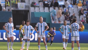 La otra cara del Mundial de Fútbol Femenino: 1 de cada 5 jugadoras recibió mensajes ofensivos