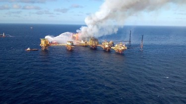 Se estima que el incendio generará una pérdida de producción de 700.000 barriles de petróleo. Foto: gentileza. 
