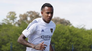 Villa quedó apartado de Boca tras la condena por violencia de género.