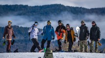 Imagen de Abrió Chapelco: cuánto cuesta esquiar en el cerro de San Martín de los Andes