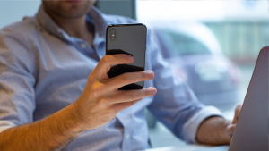La AFIP rematará distintos teléfonos celulares: cómo participar de la subasta