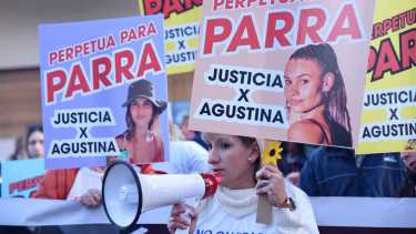 Silvana Cappello en la marcha a un año del femicidio de Agustina Fernández. Foto Archivo. 