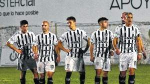 Cipolletti quiere poner cuarta como local ante Liniers por el Federal A
