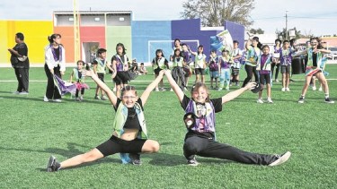 Las  distintas escuelitas deportivas y clubes de fútbol de ligas infantiles volvieron a nuclearse en torno al predio remozado.