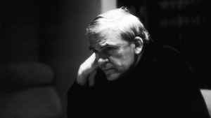 Cinco libros fundamentales para recordar al escritor Milan Kundera