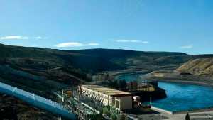 Generación eléctrica: las represas y renovables compensaron el menor aporte térmico 
