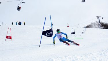 La pista Leo Rudolph, homologada FIS, fue escenario de la primera competencia de la temporada en el cerro Perito Moreno. Foto: Gentileza 