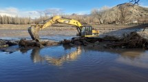 Imagen de Siguen los trabajos en el norte de Neuquén y hay optimismo a pesar de las lluvias: «Estamos más aliviados»