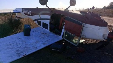 La aeronave se estrelló esta tarde y en su interior transportaba una carga millonaria de cocaína. Foto: NA. 