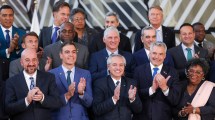 Imagen de En medio de la negociación con el FMI, Alberto Fernández criticó al Fondo en la Cumbre Celac-UE