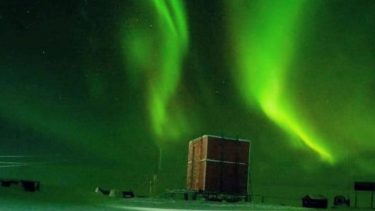 Las auroras australes, uno de los fenómenos de la Antártida. Foto: Facebook Comando Conjunto Antártico.  