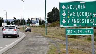 El proyecto que desde el Ejecutivo municipal impulsan prevé desarrollar con mayor densidad urbanística la zona este de Bariloche. (foto Alfredo Leiva)
