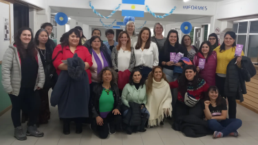 Referentes de la organización del Encuentro de Mujeres y Disidencias se reunieron con la gobernadora en Bariloche. Gentileza