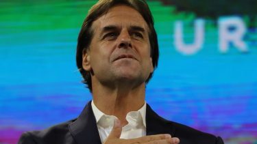 Luis Lacalle Pou salió a retrucarle al presidente Alberto Fernández por el asunto de la falta de agua. 