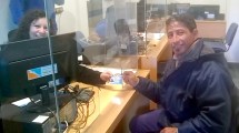 Imagen de Ya empezaron a tramitarse las primeras Licencias Nacionales de Conducir en Roca