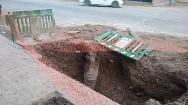 Se labraron actas por un pozo de grandes dimensiones en Roca. Foto: Alejandro Carnevale