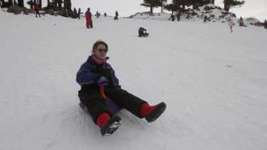 Primeros Pinos reabrirá su parque de nieve este invierno 2024 con tráilers y food trucks