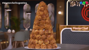 Croquembouche: receta para hacer la torre de profiteroles de MasterChef Argentina