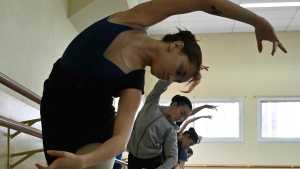 Bailar hasta jubilarse, la lucha de los artistas de Río Negro y Neuquén