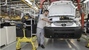 Inflación: un gremio grande ya reclama aumentos salariales cada dos meses