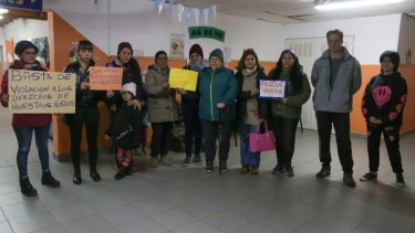 La comunidad educativo pidió respuestas al Consejo Escolar. Foto: gentileza
