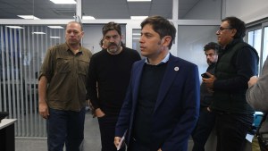Kicillof denunció que hubo «una campaña y una preparación» para realizar saqueos y precisó que hay 94 detenidos