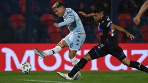 Gago espera por Roger Martínez y analiza poner de titulares a Quintero y Almendra