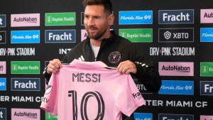 Camisetas rosas y mundiales femeninos