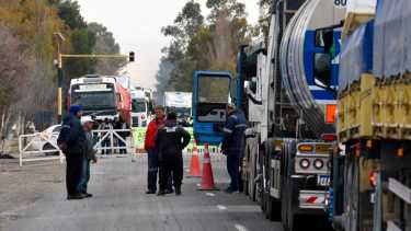 UOCRA aseguró que no habrá más cortes en la ruta 151. Foto Matias Subat. 