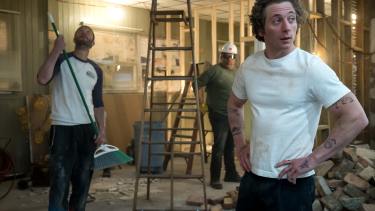 “THE BEAR” — “Sundae” — Season 2, Episode 3 (Airs Thursday, June 22nd) Pictured: Jeremy Allen White as Carmen “Carmy” Berzatto. CR: Chuck Hodes/FX.