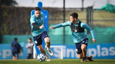 Gabriel Hauche será titular en el ataque de Racing. 