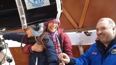 Un astrónomo aficionado de Las Grutas ofrece actividades para no videntes
