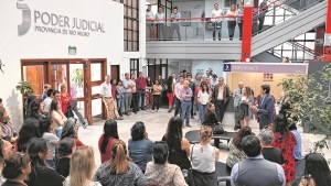 Río Negro: Sitrajur va a paritarias con cruces en el frente interno