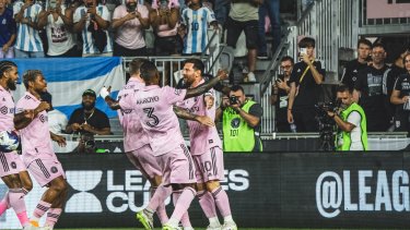 Con dos goles de Messi el Inter venció 3-1 a Orlando City.