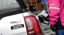 Imagen de Aumento de combustibles: mirá cuánto subieron en el año y cuánto cuesta llenar el tanque