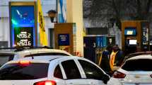 Imagen de Combustibles: “Hay problemas de abastecimiento” por el congelamiento, aseguran estaciones de Neuquén y Río Negro
