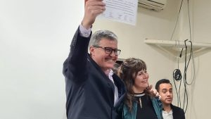 Difícil transición para Claudio Larraza en Plaza Huincul, a dos semanas de asumir