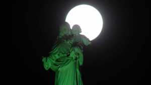Superluna azul 2023: a qué hora puede verse en Argentina y cuándo será la próxima