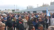 Imagen de Cientos de vecinos marcharon en contra de la inseguridad en las calles de Regina