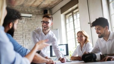 Un entorno laboral sano y alegre, clave para retener talento.