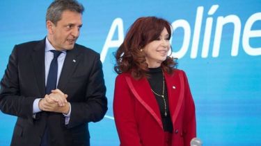 Cristina Kirchner, en su última aparición junto a Sergio Massa, antes de las PASO 2023. Foto. Gentileza facebook Cristina Fernandez de Kirchner. 