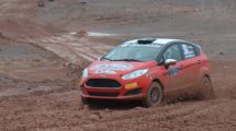 Imagen de Ibáñez festejó en el Rally de Rincón de los Sauces en una prueba pasada por agua