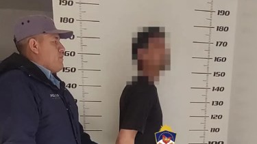 Buscado por presuntos abusos sexuales en La Pampa trabajaba en un comercio de Añelo  