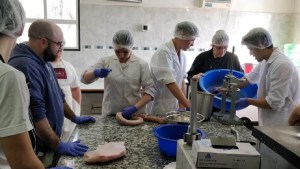 Villa Regina invita a la Fiesta Provincial del chorizo casero este fin de semana